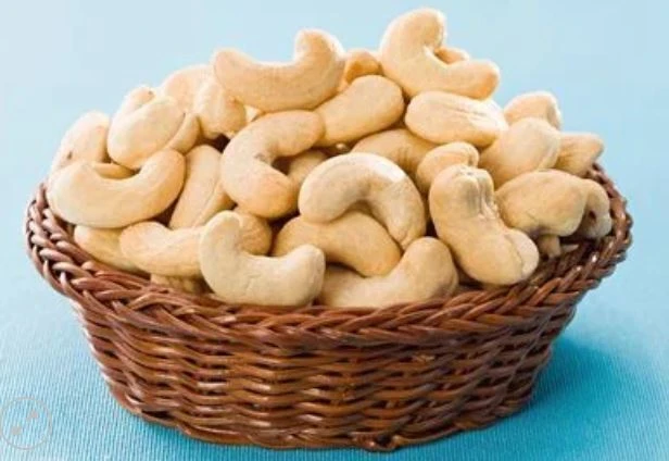 cashew whole kaju