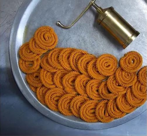 namkeen murruku (chakli) (weight)